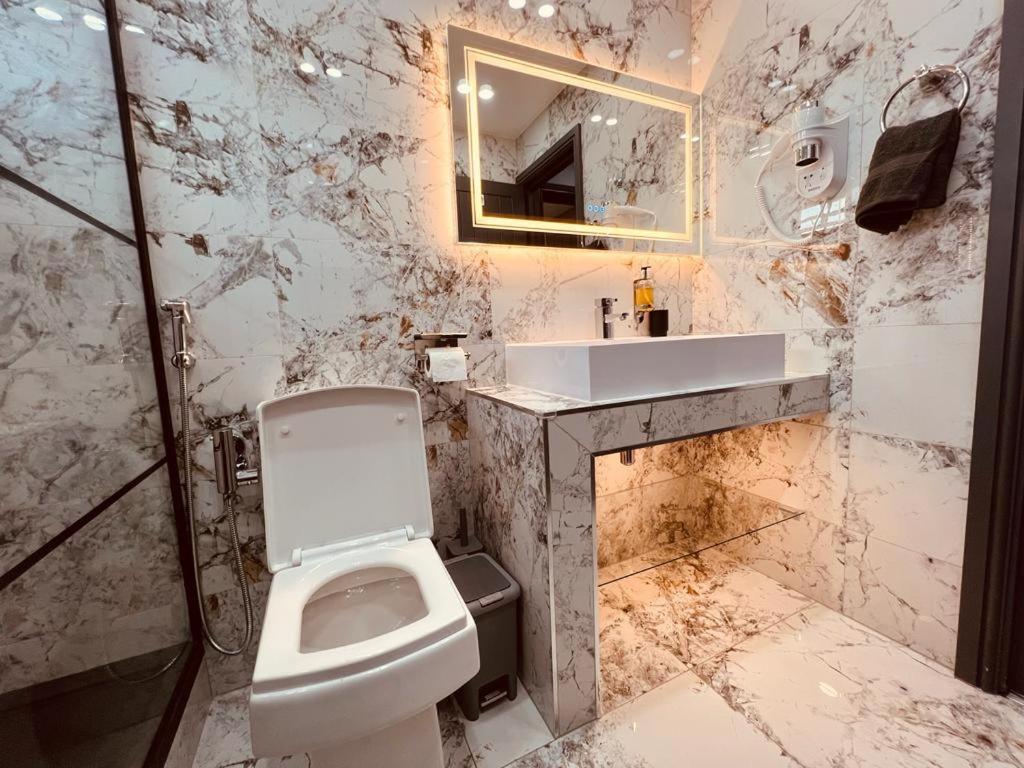 Urban Escape *4 Bedroom House* With Free Parking Бирмингем Экстерьер фото