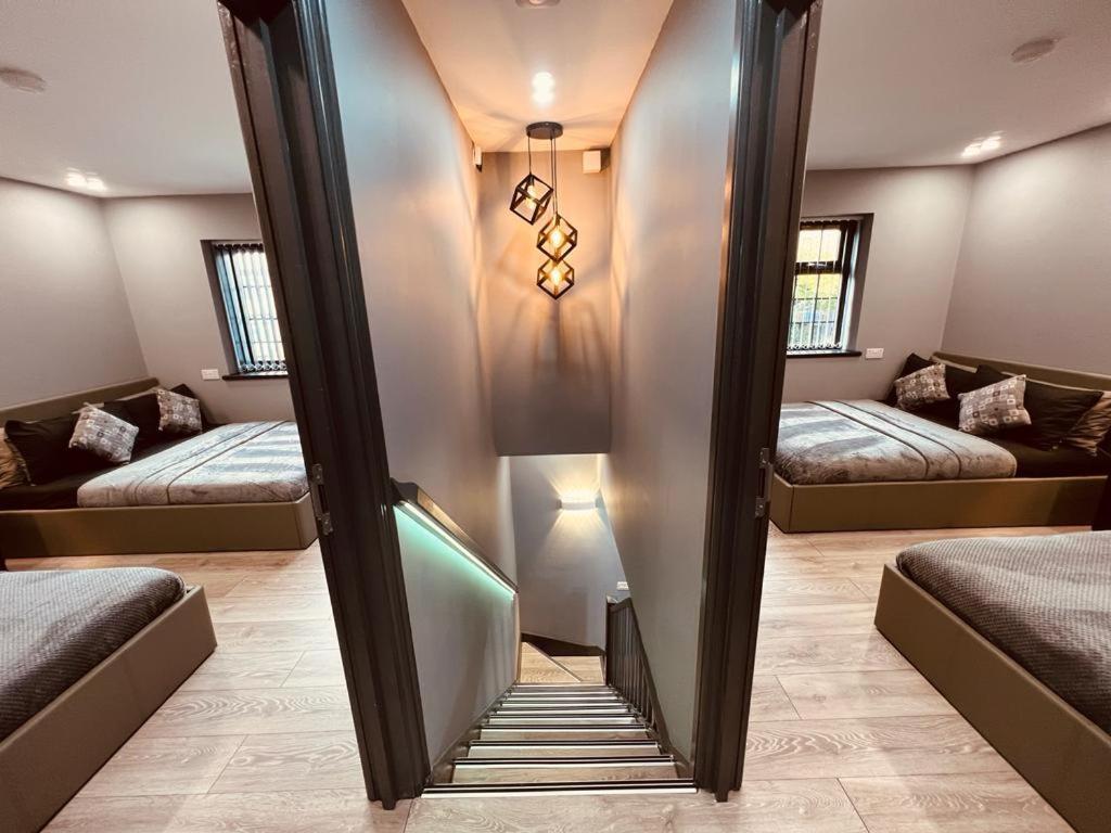 Urban Escape *4 Bedroom House* With Free Parking Бирмингем Экстерьер фото