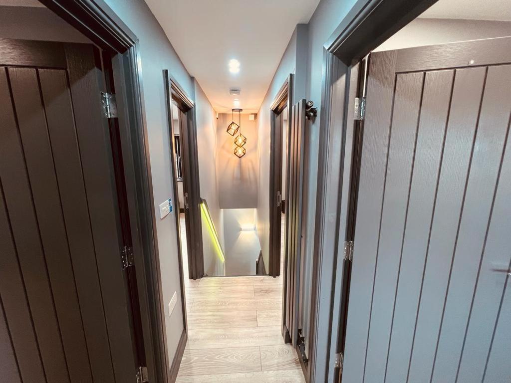 Urban Escape *4 Bedroom House* With Free Parking Бирмингем Экстерьер фото