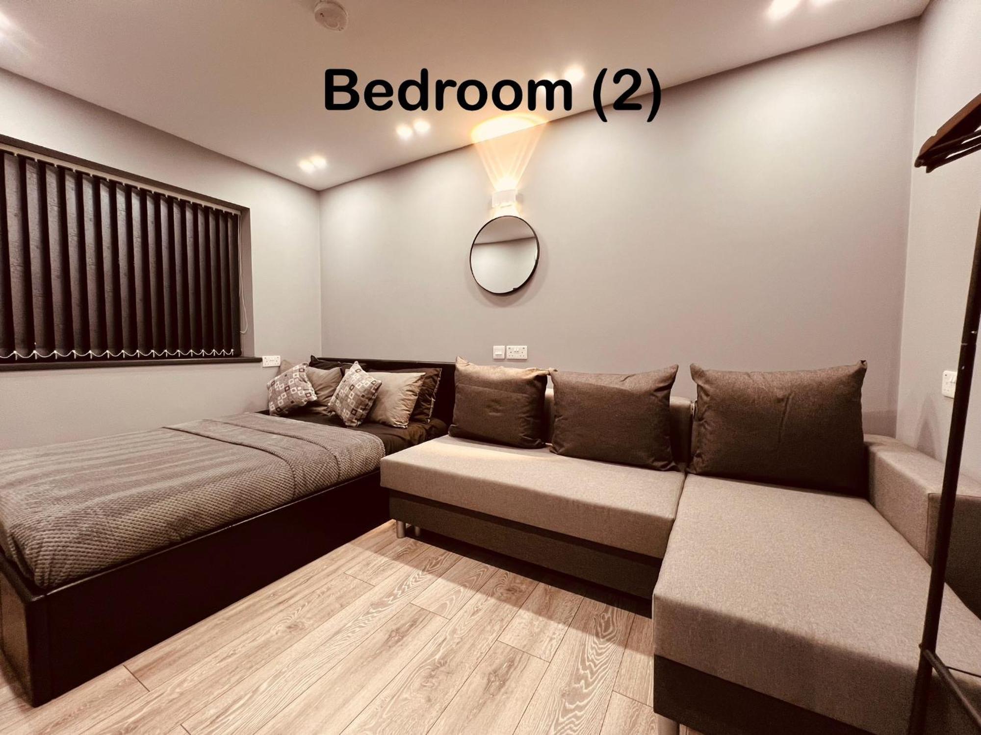 Urban Escape *4 Bedroom House* With Free Parking Бирмингем Экстерьер фото